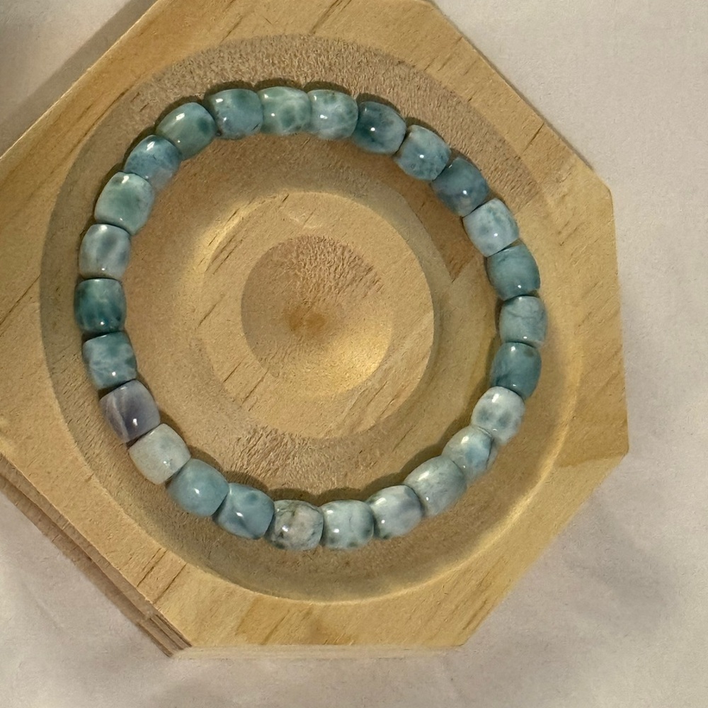 Beautiful Larimar Beaded Bracelet - Picture 3 of 7